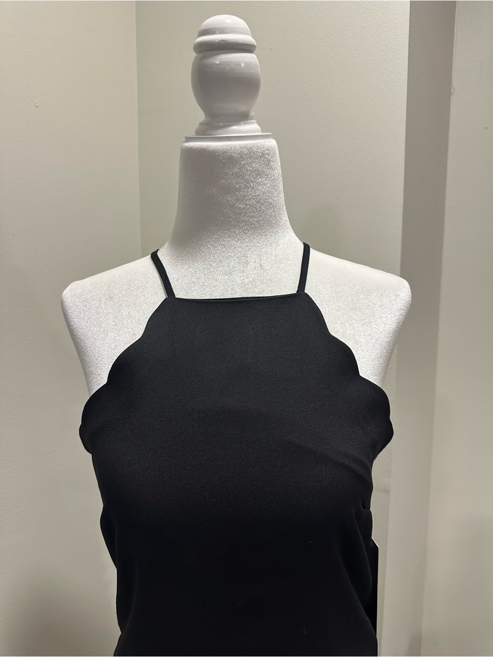 NWT Lulus Black Scalloped High Neck Mini Dress XS - Picture 3 of 10